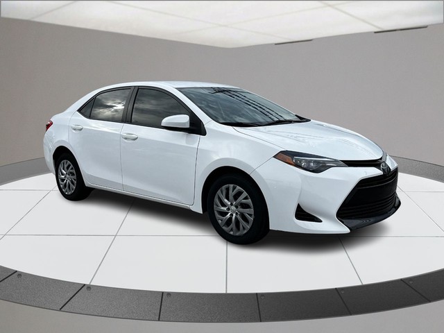 Used 2017 Toyota Corolla LE with VIN 2T1BURHE3HC871123 for sale in Washington, MO