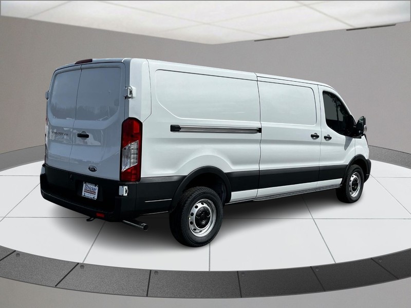 Ford Transit Cargo Van Vehicle Full-screen Gallery Image 03
