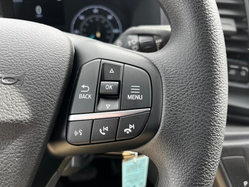 Ford Transit Cargo Van Vehicle Full-screen Gallery Image 08