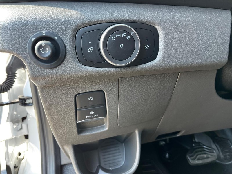 Ford Transit Cargo Van Vehicle Full-screen Gallery Image 06