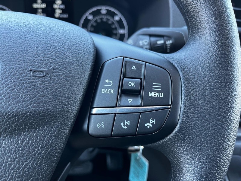 Ford Transit Cargo Van Vehicle Full-screen Gallery Image 08