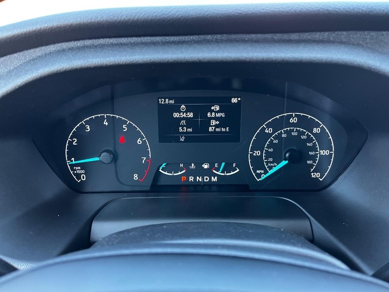 Ford Transit Cargo Van Vehicle Full-screen Gallery Image 09