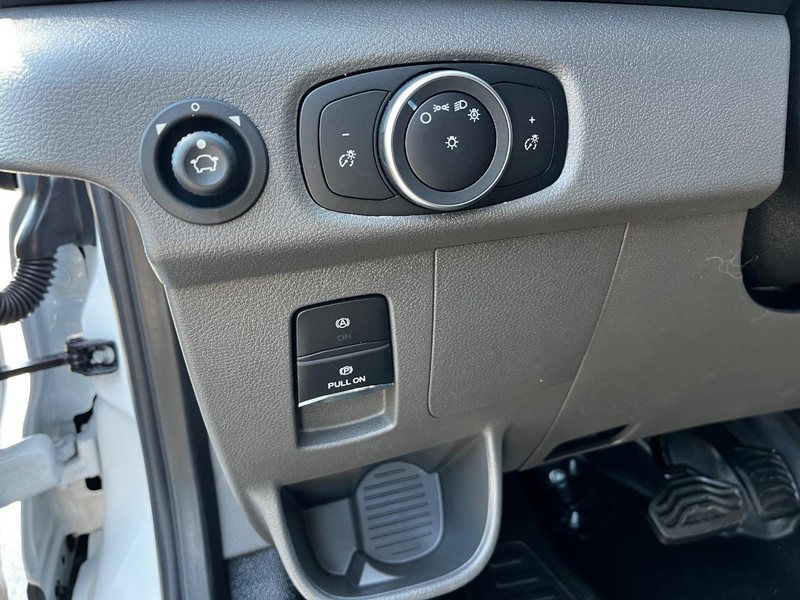 Ford Transit Cargo Van Vehicle Full-screen Gallery Image 06