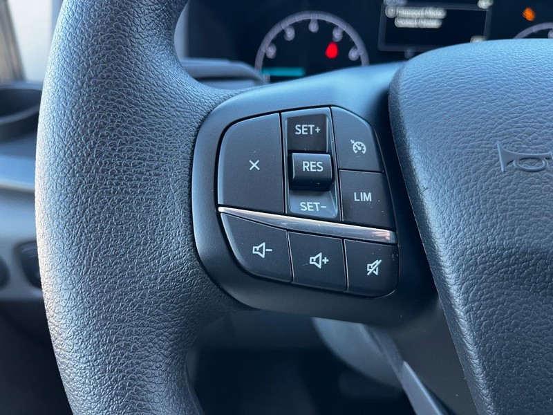 Ford Transit Cargo Van Vehicle Full-screen Gallery Image 07