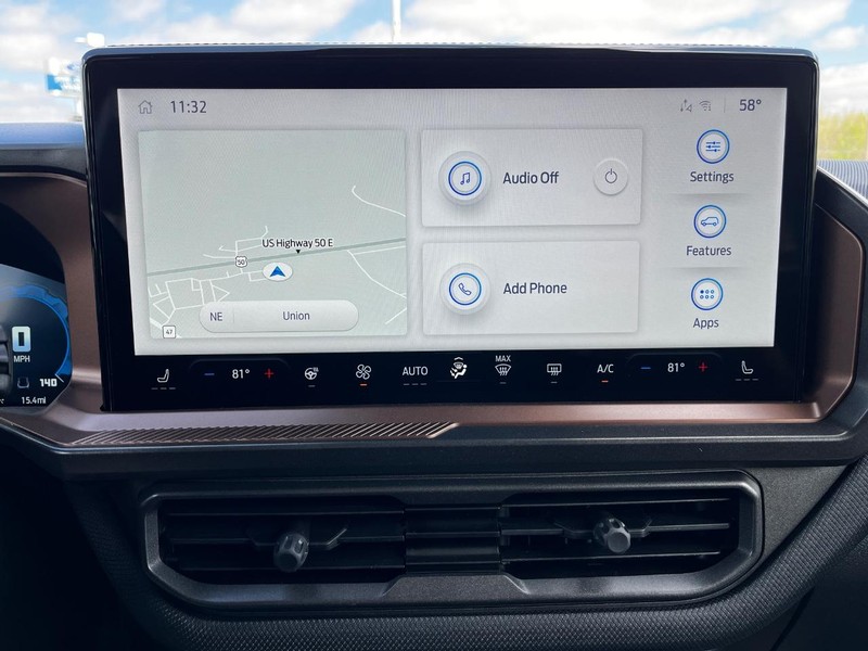 Ford Bronco Sport Vehicle Full-screen Gallery Image 15