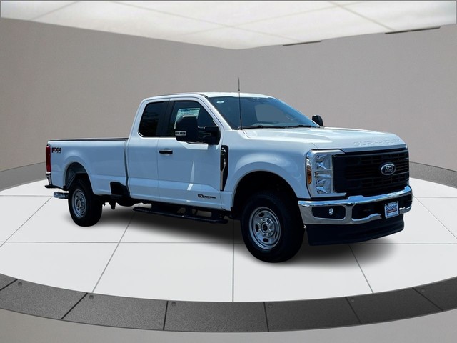 2025 Ford F-250 Super Duty XL's photo