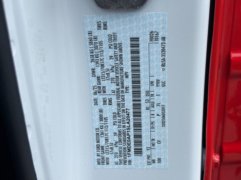 Ford Bronco Vehicle Full-screen Gallery Image 18