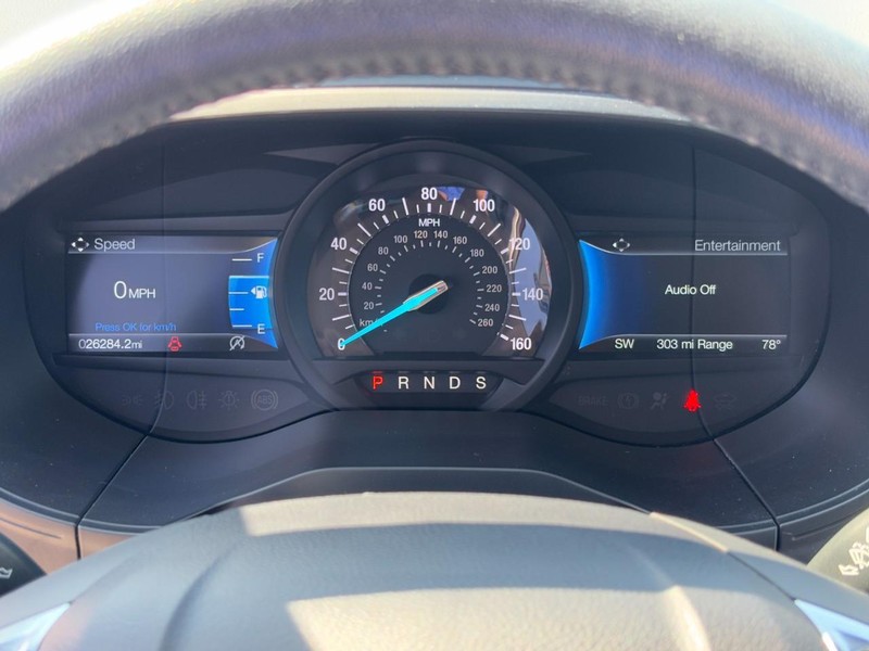 Ford Edge Vehicle Full-screen Gallery Image 21