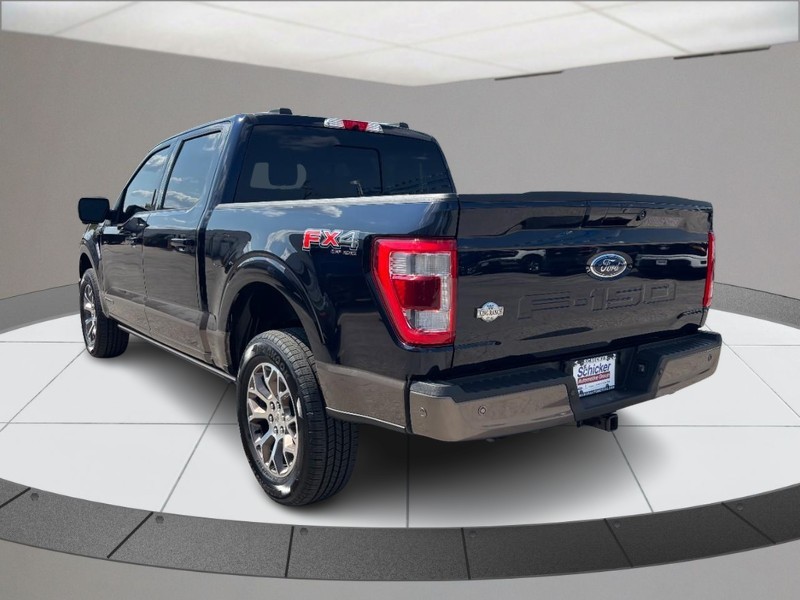 Ford F-150 Vehicle Full-screen Gallery Image 06