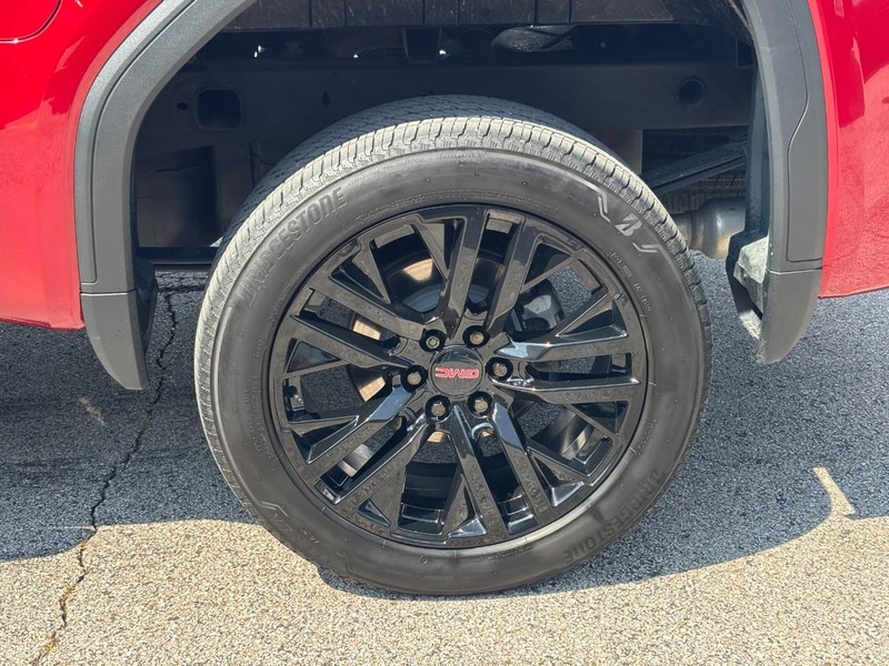 GMC Sierra 1500 Vehicle Full-screen Gallery Image 07