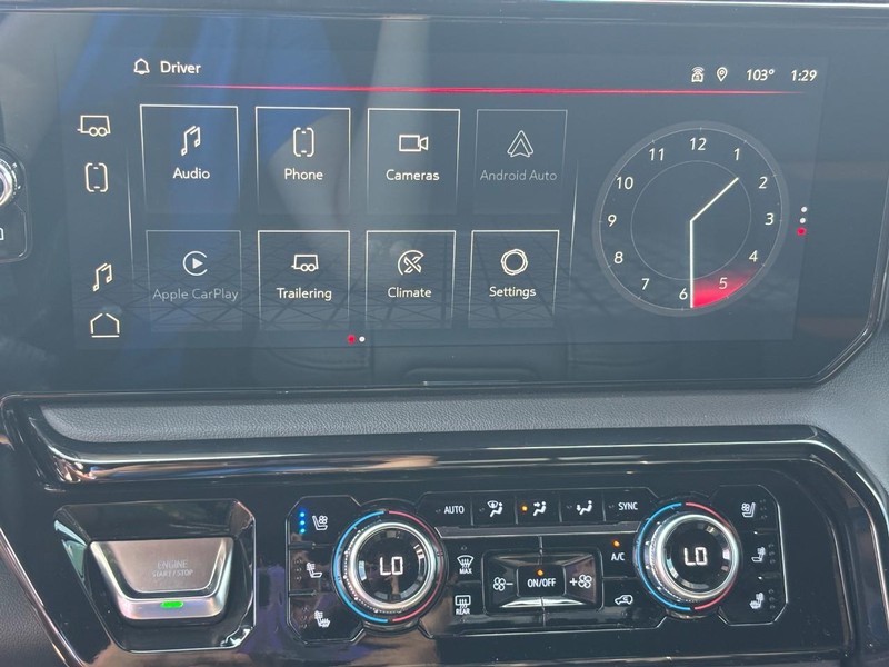 GMC Sierra 1500 Vehicle Full-screen Gallery Image 19