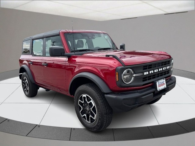2025 Ford Bronco 4-Door Base's photo