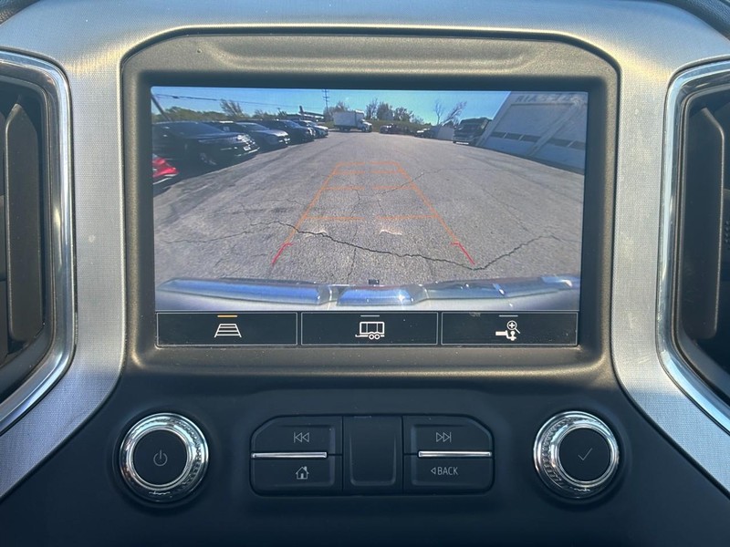 GMC Sierra 1500 Vehicle Full-screen Gallery Image 21