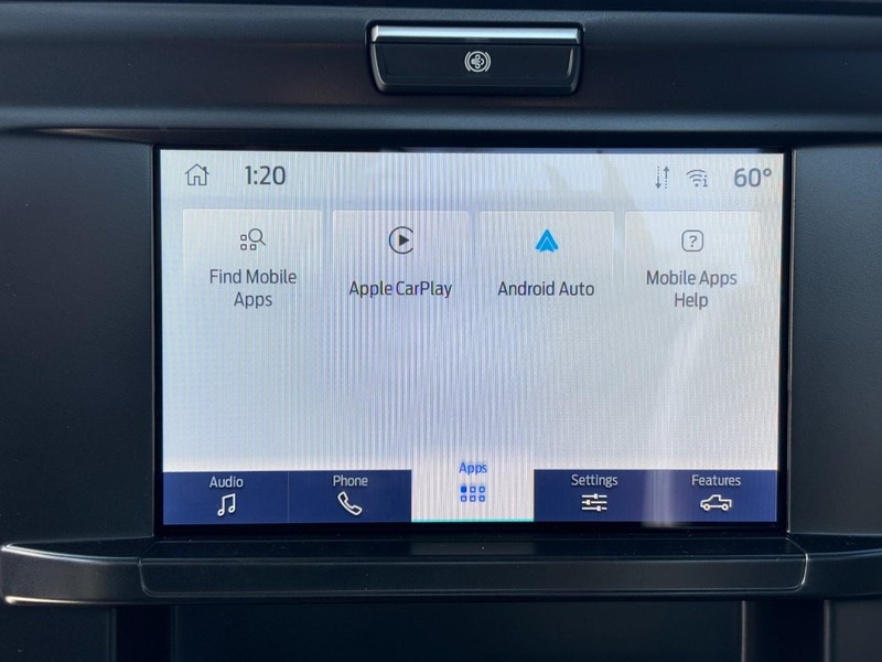 Ford Super Duty F-550 DRW Vehicle Full-screen Gallery Image 11