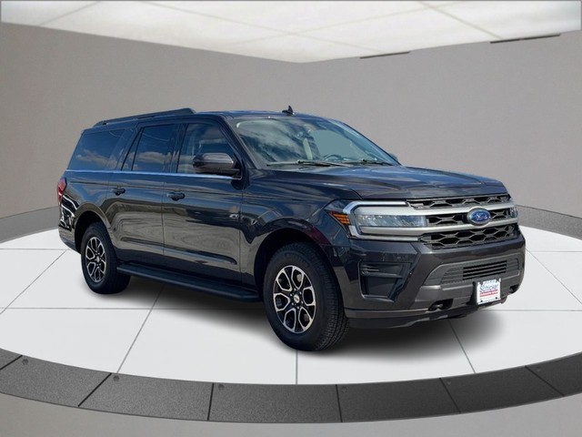 2024 Ford Expedition XLT's photo