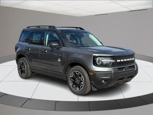 2025 Ford Bronco Sport Outer Banks's photo