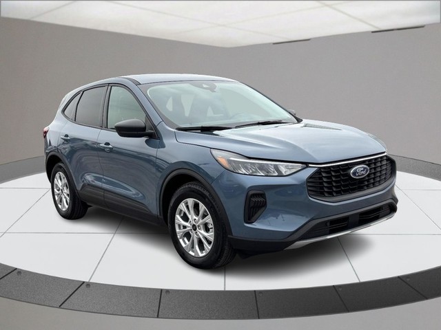 2025 Ford Escape Active's photo