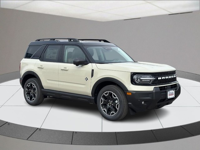 2025 Ford Bronco Sport Outer Banks's photo