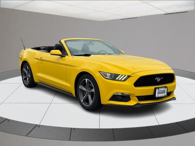 2015 Ford Mustang V6's photo