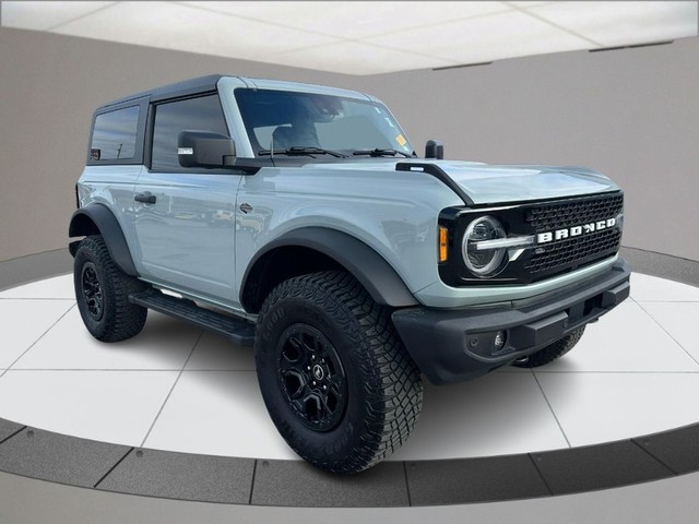 2022 Ford Bronco 2-Door Wildtrak's photo