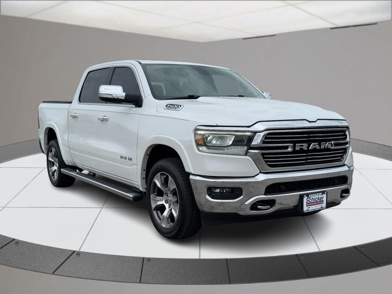 2020 RAM 1500 Laramie 4x4 Crew Cab 5'7's photo