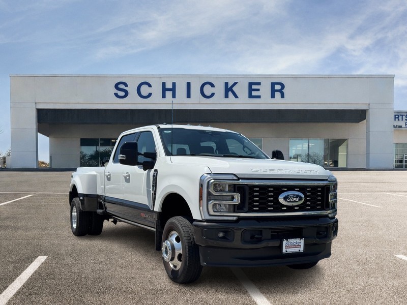 2024 Ford F-350 King Ranch 4x4 Crew Cab 8' Box DRW's photo
