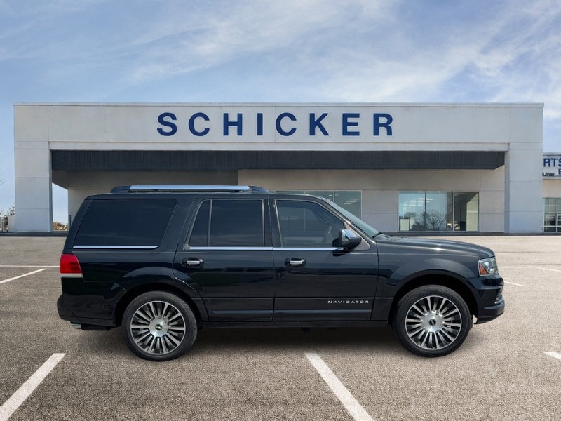 Used 2015 Lincoln Navigator Base with VIN 5LMJJ2JT0FEJ09276 for sale in Union, MO
