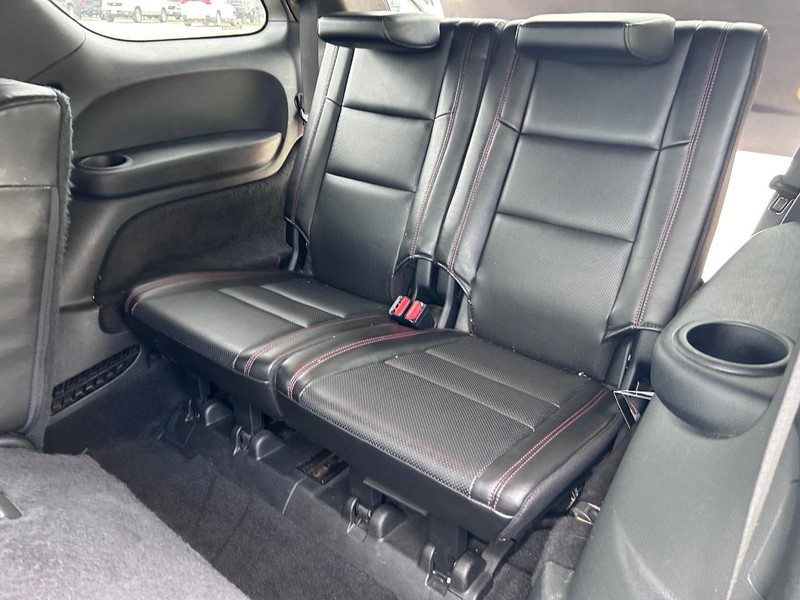 Dodge Durango Vehicle Full-screen Gallery Image 8