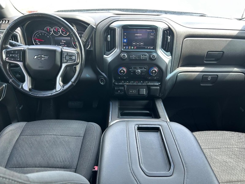 Chevrolet Silverado 1500 Vehicle Full-screen Gallery Image 8