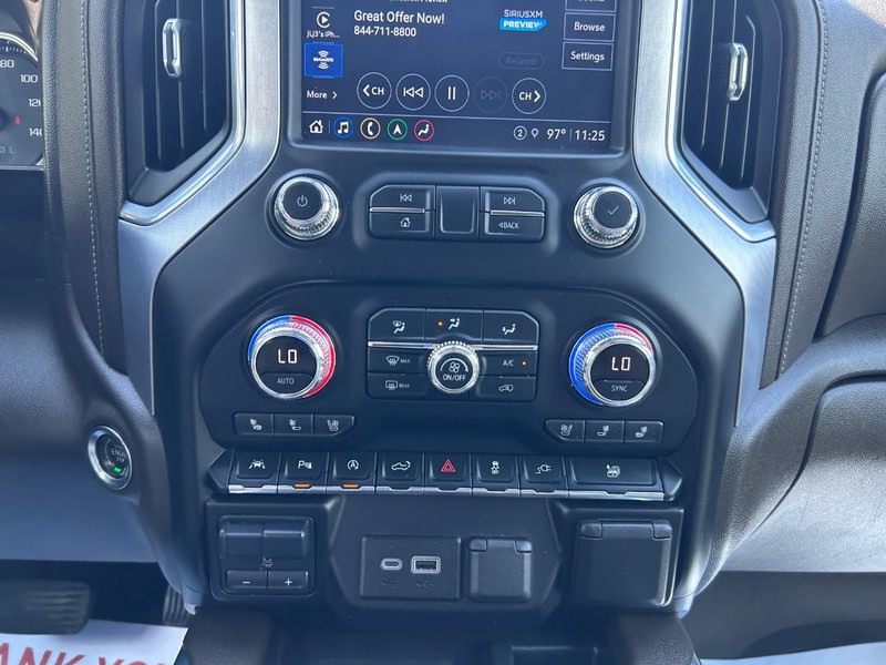 GMC Sierra 1500 Vehicle Full-screen Gallery Image 14