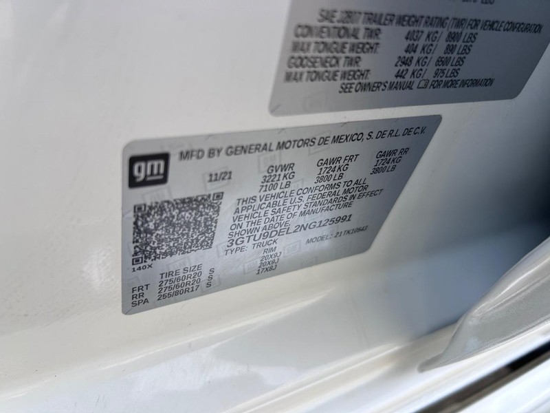 GMC Sierra 1500 Limited Vehicle Full-screen Gallery Image 21