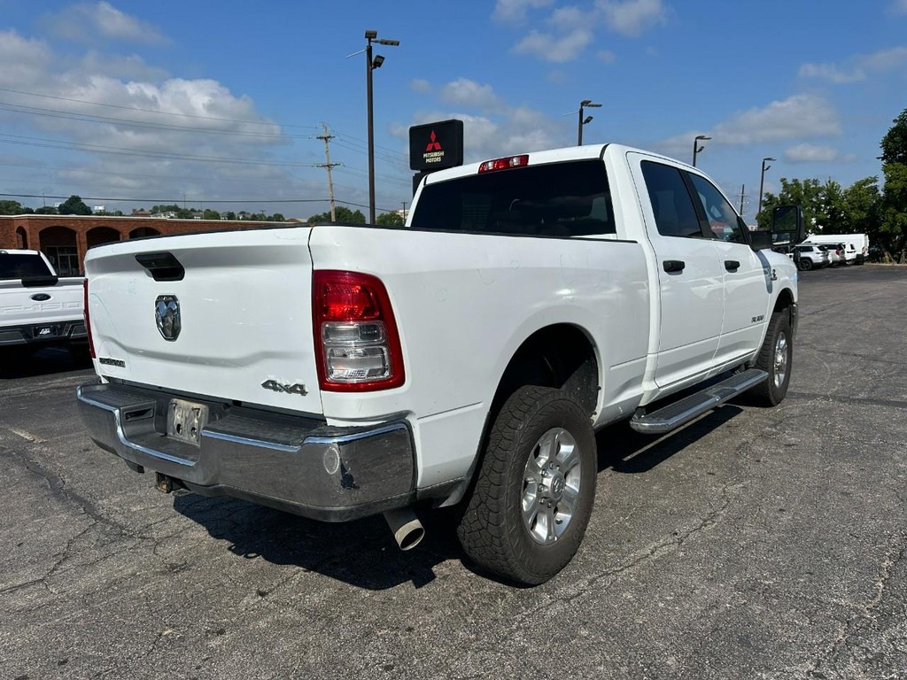 Ram 2500 Vehicle Full-screen Gallery Image 03