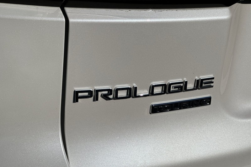 Honda Prologue Vehicle Full-screen Gallery Image 25