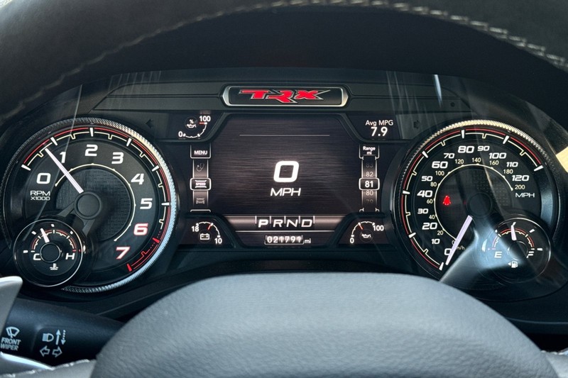 Ram 1500 Vehicle Full-screen Gallery Image 23
