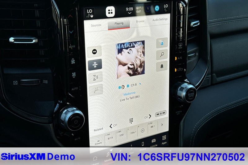 Ram 1500 Vehicle Full-screen Gallery Image 27