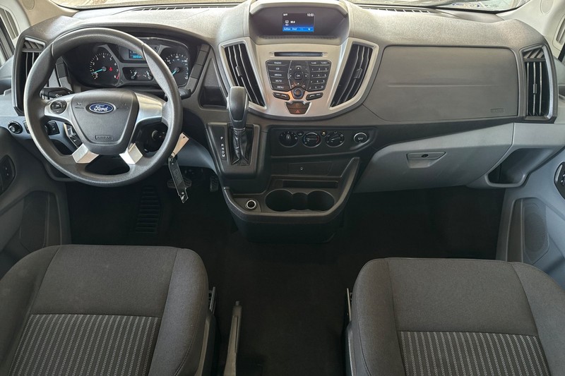 Ford Transit Passenger Wagon Vehicle Full-screen Gallery Image 14