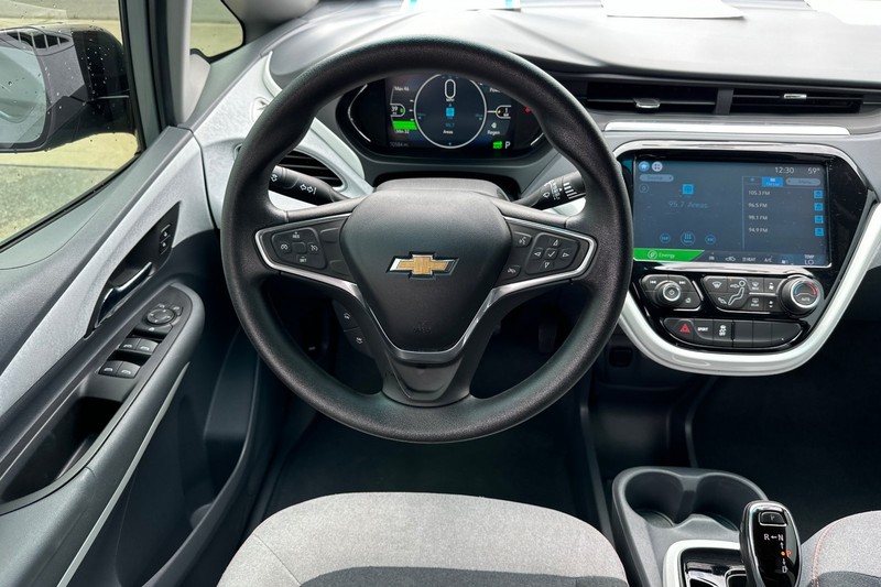 Chevrolet Bolt EV Vehicle Full-screen Gallery Image 14