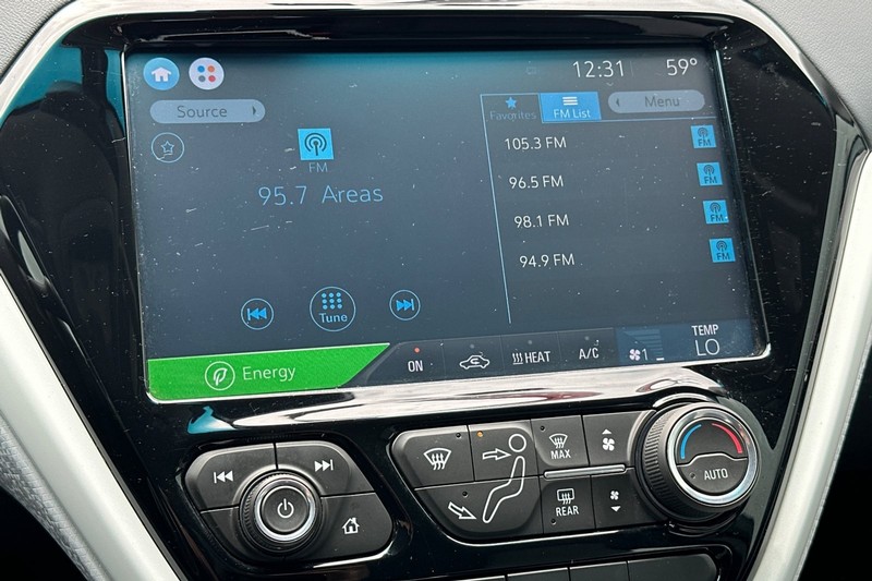 Chevrolet Bolt EV Vehicle Full-screen Gallery Image 18