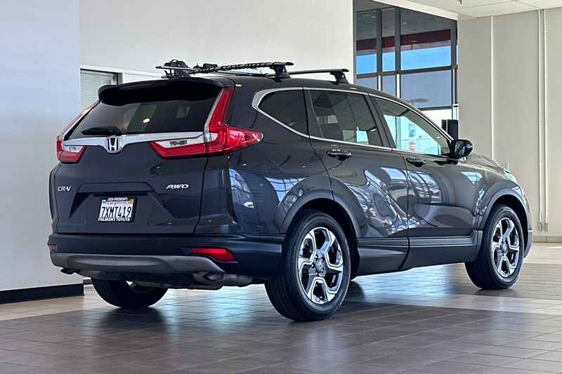 Honda CR-V Vehicle Full-screen Gallery Image 04