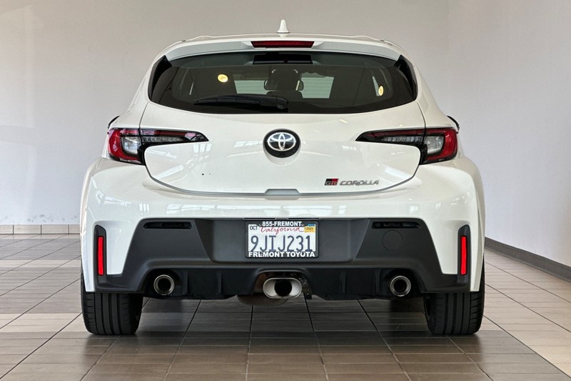 Toyota GR Corolla Vehicle Full-screen Gallery Image 05