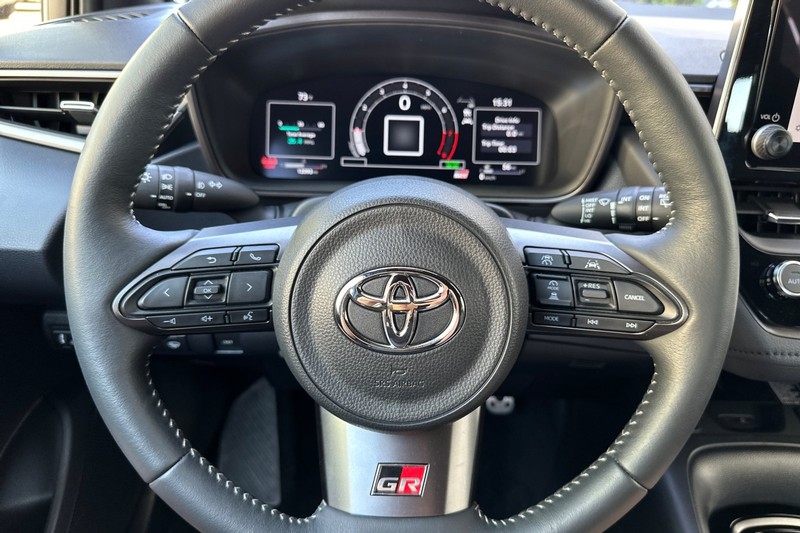 Toyota GR Corolla Vehicle Full-screen Gallery Image 23