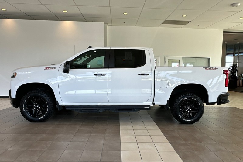 Chevrolet Silverado 1500 Vehicle Full-screen Gallery Image 07