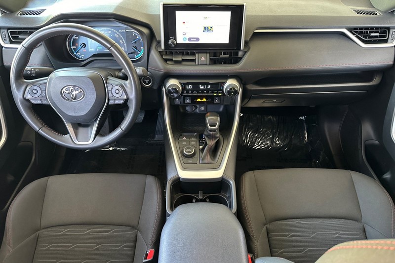 Toyota RAV4 Prime Vehicle Full-screen Gallery Image 13