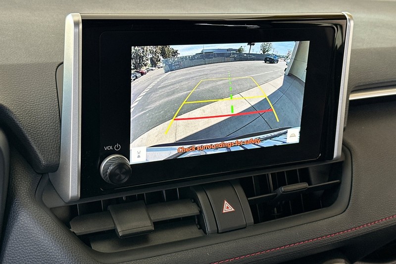 Toyota RAV4 Prime Vehicle Full-screen Gallery Image 19