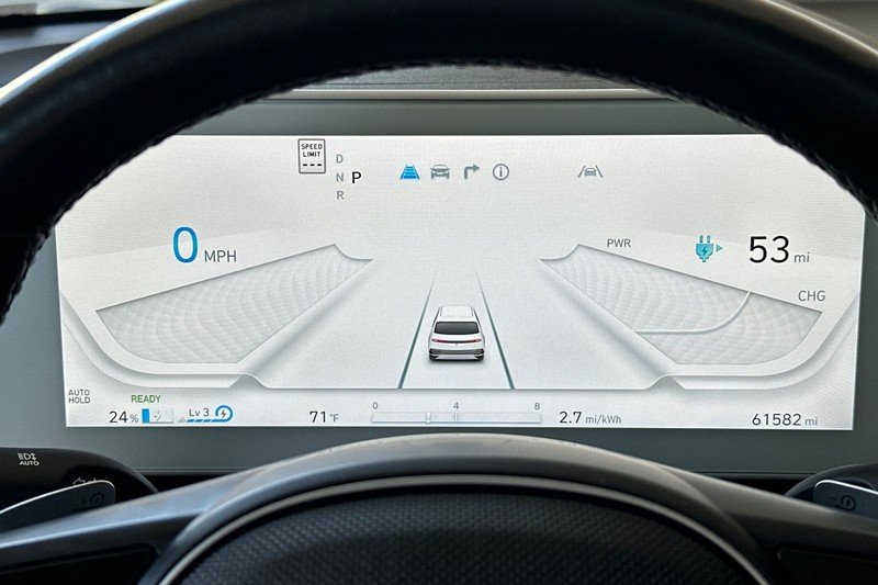 Hyundai IONIQ 5 Vehicle Full-screen Gallery Image 25