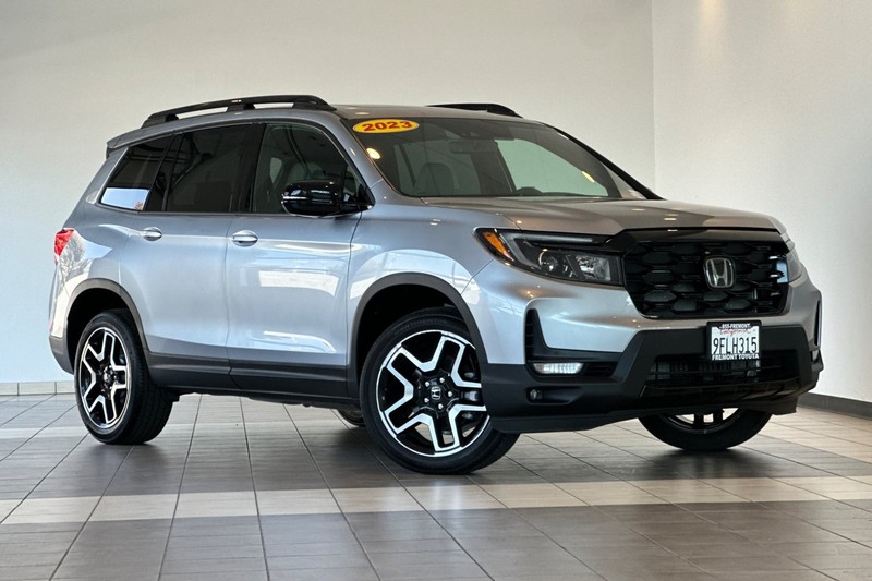 Honda Passport Vehicle Full-screen Gallery Image 02