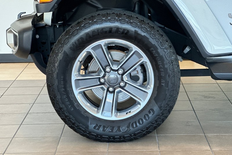 Jeep Wrangler Unlimited Vehicle Full-screen Gallery Image 26