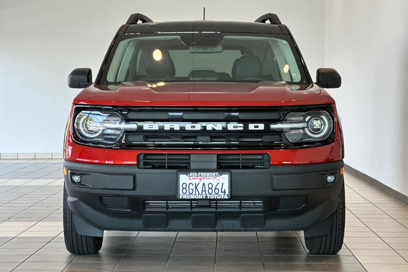 Ford Bronco Sport Vehicle Full-screen Gallery Image 09