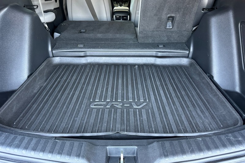 Honda CR-V Vehicle Full-screen Gallery Image 15