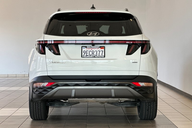 Hyundai Tucson Vehicle Full-screen Gallery Image 05